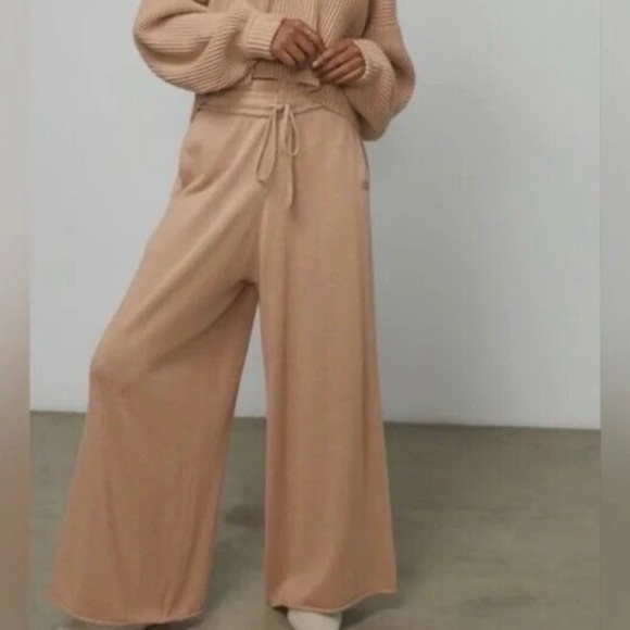 Lunya NWT Women’s Cozy Cotton Silk Relaxed Ankle Pant Lounge, Tan. Drawstring. M - Picture 3 of 13